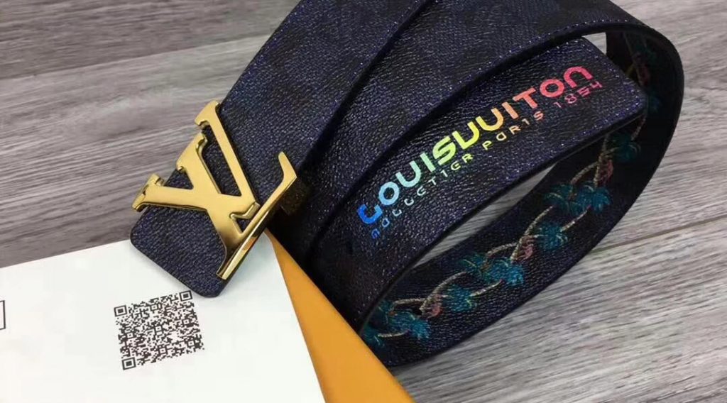 z1052393573410 626e38c893f7d9fd12458a786ba4f2e5 1024x568 - Thắt Lưng Nam Louis Vuitton Si&ecirc;u Cấp TLNLV0051