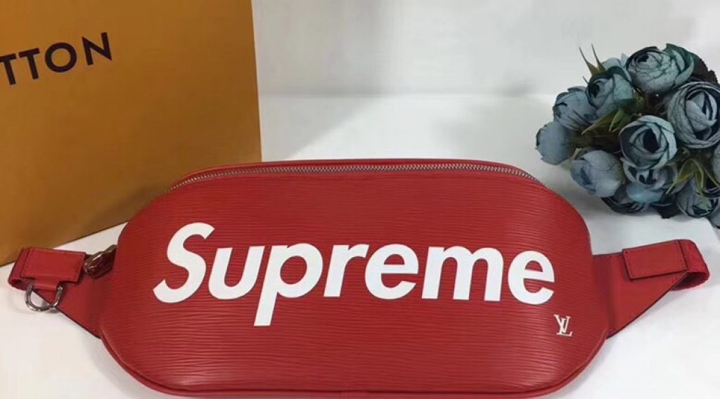 z1062456288841 481838189e2d4dd68d95c1bc8469a105 1024x568 - T&uacute;i X&aacute;ch Nam Louis Vuitton Si&ecirc;u Cấp TXNLV0064