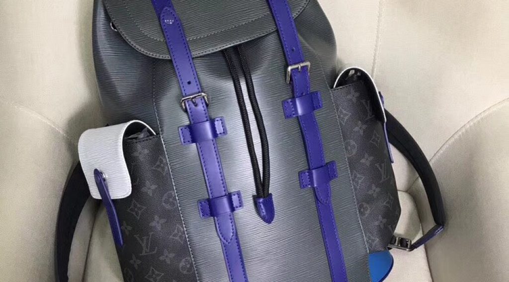 z1068532873840 9e96da70d76b4e0df0c61b431e5bd7ef 1024x568 - T&uacute;i X&aacute;ch Nam Louis Vuitton Si&ecirc;u Cấp TXNLV0069