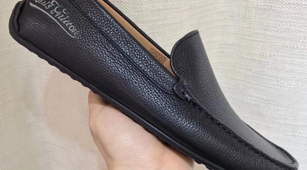 z1059381496875 cbb369d7911760f14ff5a02607a74e5a 1024x568 - Gi&agrave;y nam Louis Vuitton si&ecirc;u cấp VIP &ndash; GNLV0172