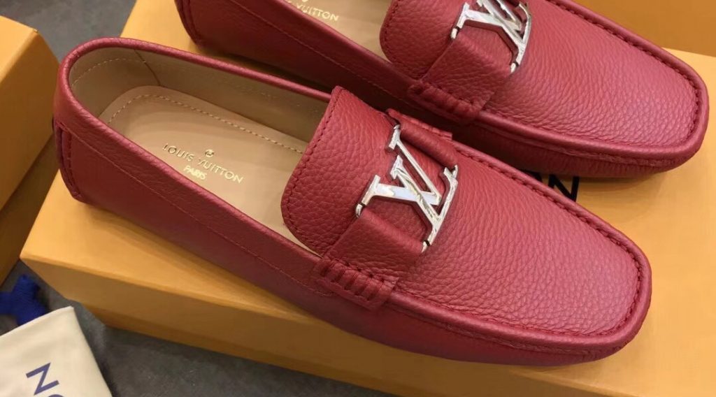 z1059381523535 1c447af251e7c992684688094aab6f0e 1024x568 - Gi&agrave;y nam Louis Vuitton si&ecirc;u cấp VIP - GNLV0170