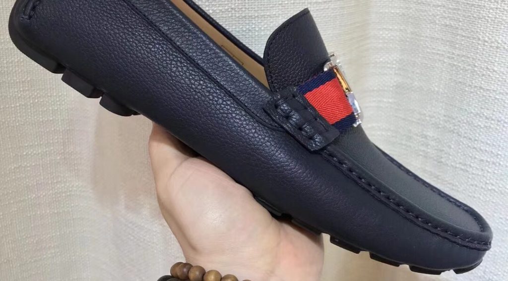 z1059382345431 d2c358501ad33d4b65c72510d32c84c6 1024x568 - Gi&agrave;y nam Louis Vuitton si&ecirc;u cấp VIP - GNLV0167