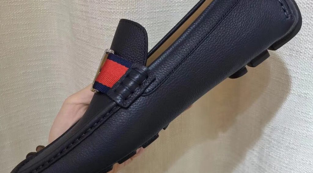 z1059382346960 9ab8b25b3f556b25dbeac9abc6b7be28 1024x568 - Gi&agrave;y nam Louis Vuitton si&ecirc;u cấp VIP - GNLV0167