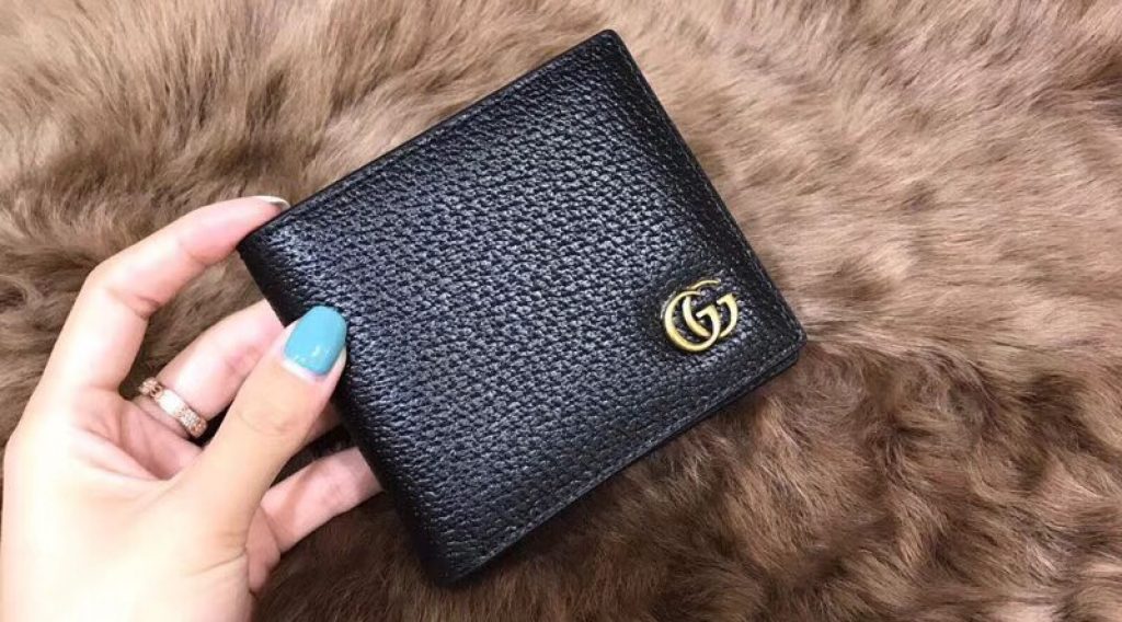 z1137046575561 3a7b1aeed827dadbc0f54040b6976ec9 1024x568 - V&iacute; nam Gucci si&ecirc;u cấp &ndash; VNGC0012