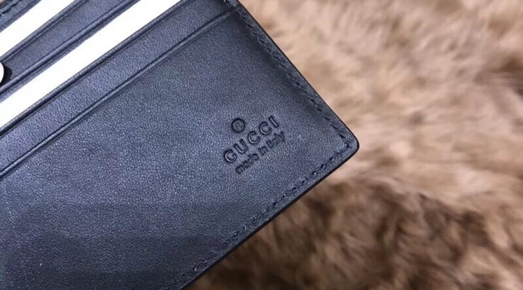 z1137046584469 c783b425eeceb6da1398fa8dde3e9bed 1024x568 - V&iacute; nam Gucci si&ecirc;u cấp &ndash; VNGC0011