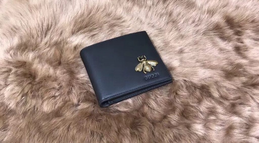 z1137046602562 89198747a37931da38a17574c5527061 1024x568 - V&iacute; nam Gucci si&ecirc;u cấp &ndash; VNGC0011