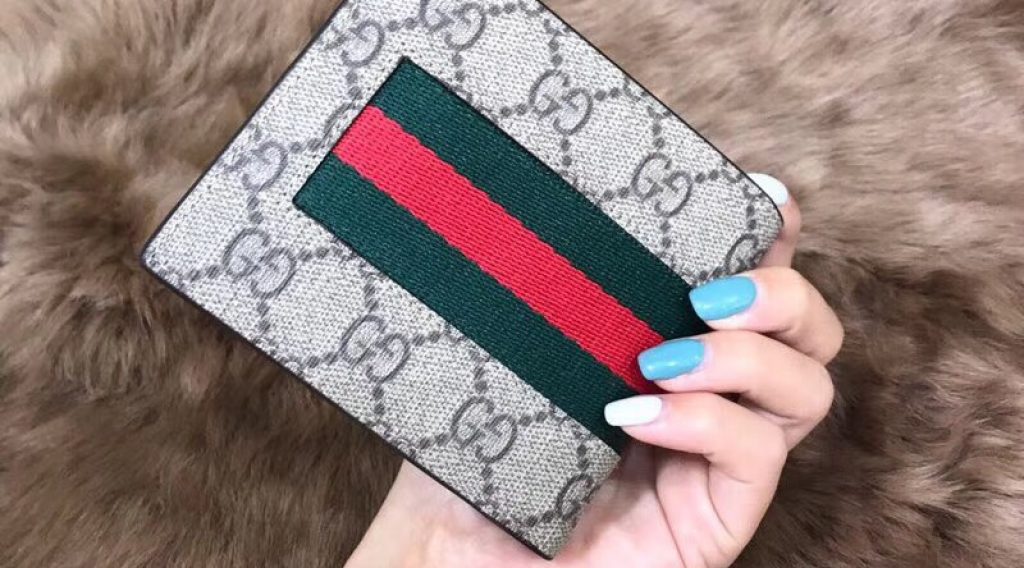 z1137047679237 b86760863be5142d2c61ac652af28882 1024x568 - V&iacute; nam Gucci si&ecirc;u cấp &ndash; VNGC0008