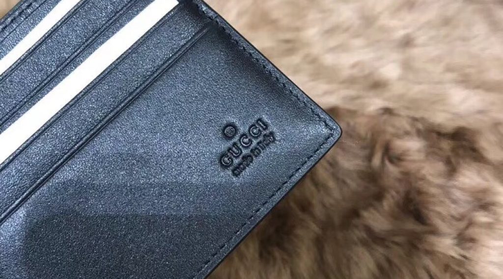 z1137047686519 23e2555a712cc4736aa5d05530234c91 1024x568 - V&iacute; nam Gucci si&ecirc;u cấp &ndash; VNGC0007