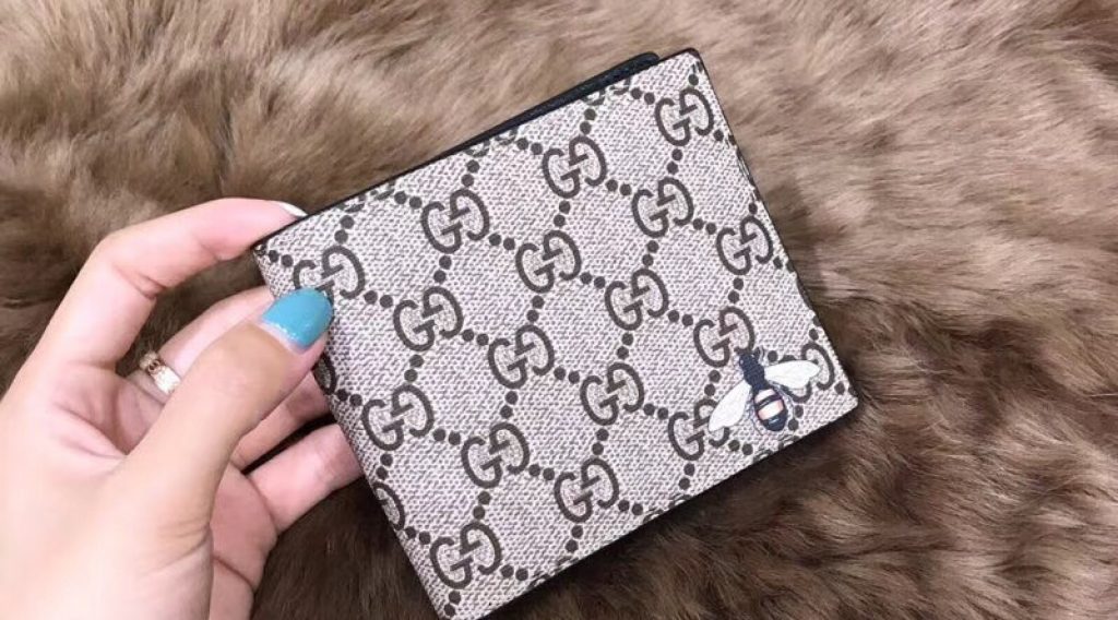 z1137047701402 450bb9a4ae16153868bc9d217fa4e68d 1024x568 - V&iacute; nam Gucci si&ecirc;u cấp &ndash; VNGC0006