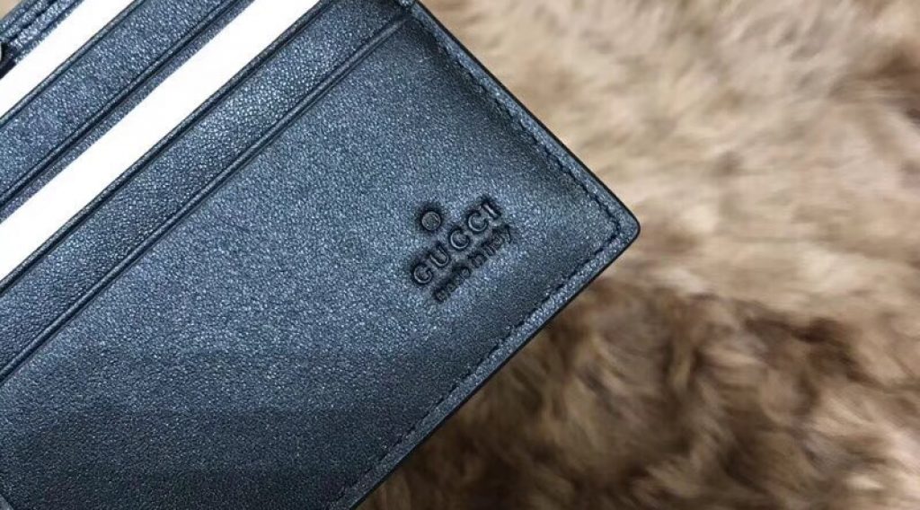 z1137048555605 abeec2ce67aa29dec2f70576acd7ca8e 1024x568 - V&iacute; nam Gucci si&ecirc;u cấp &ndash; VNGC0004