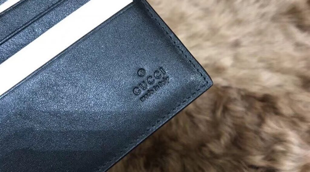 z1137048566817 d6ff54fdb021fd7527dad7cc45023384 1024x568 - V&iacute; nam Gucci si&ecirc;u cấp &ndash; VNGC0002