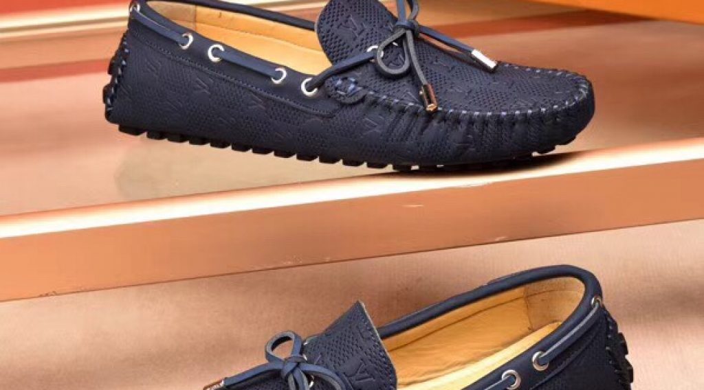 z1187019705023 bde00d337ceb0161213152082ff29246 1024x568 - Gi&agrave;y nam Louis Vuitton si&ecirc;u cấp VIP &ndash; GNLV0206