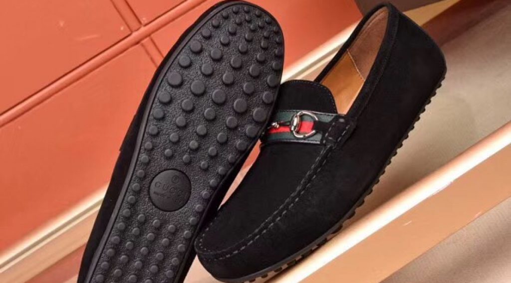 z1187021227635 d27b3e36f8b767f09affe7a5a5a48d91 1024x568 - Gi&agrave;y Nam Gucci Si&ecirc;u Cấp &ndash; GNGC0062