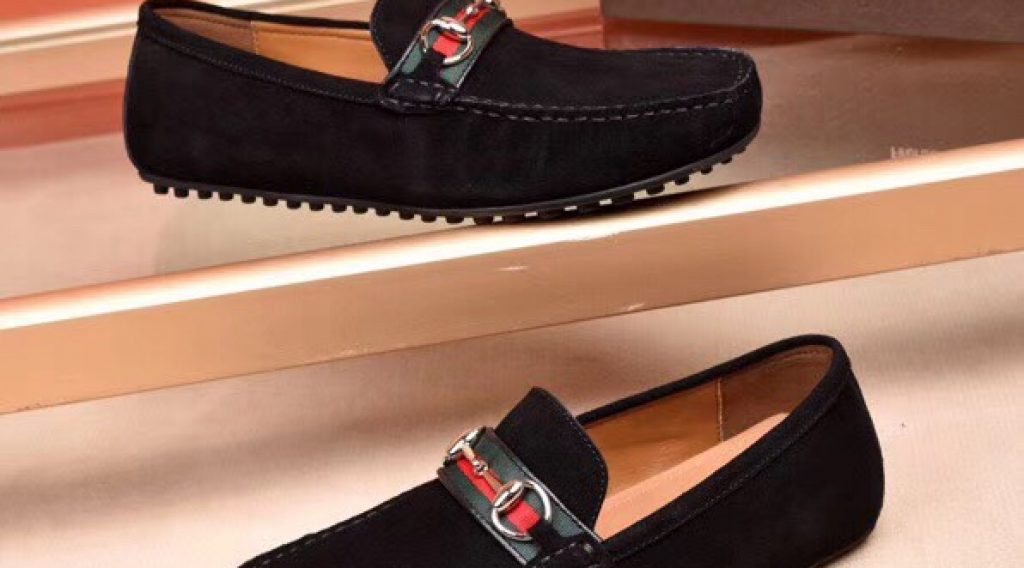z1187021231211 bd5a47061a343ac624f9e815ae3a0e3b 1024x568 - Gi&agrave;y Nam Gucci Si&ecirc;u Cấp &ndash; GNGC0062