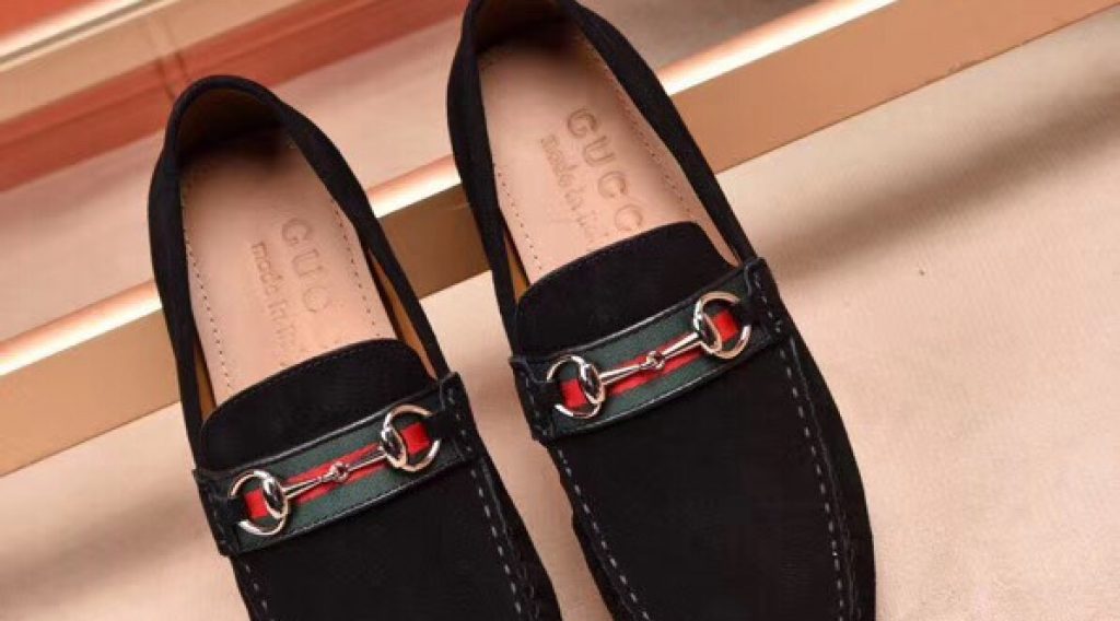 z1187021232495 8e242f3d12bd17efda65389a9e7b0e67 1024x568 - Gi&agrave;y Nam Gucci Si&ecirc;u Cấp &ndash; GNGC0062