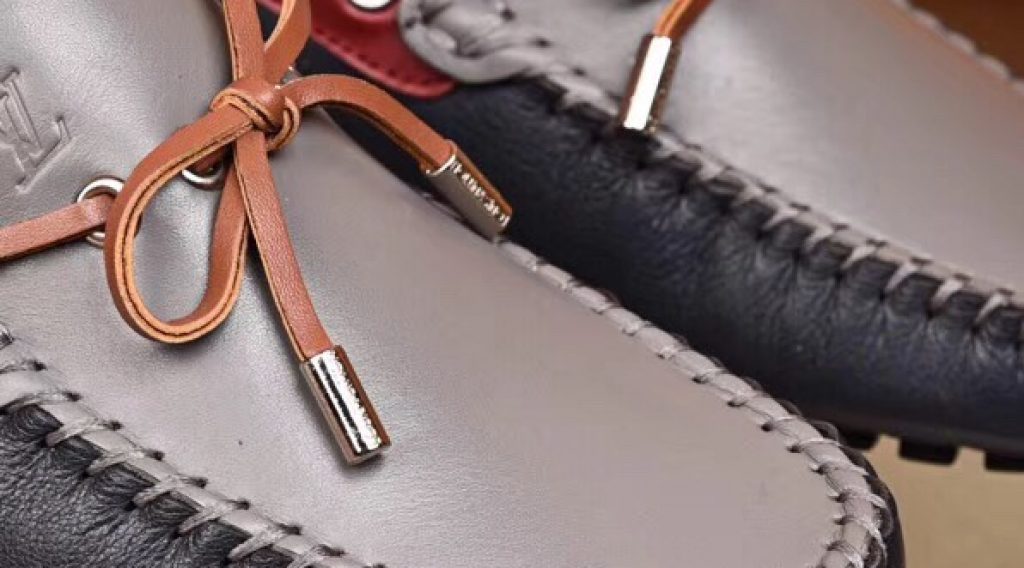 z1187021240361 c43eb6d895f5ba25d0922235fe9bc0dc 1024x568 - Gi&agrave;y nam Louis Vuitton si&ecirc;u cấp VIP &ndash; GNLV0202