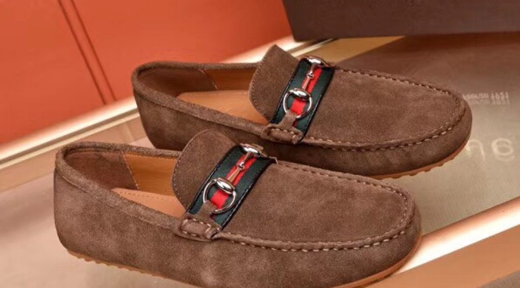 z1187021241315 bbd60d2ab2eb6859027e243b27eb7111 1024x568 - Gi&agrave;y Nam Gucci Si&ecirc;u Cấp &ndash; GNGC0060