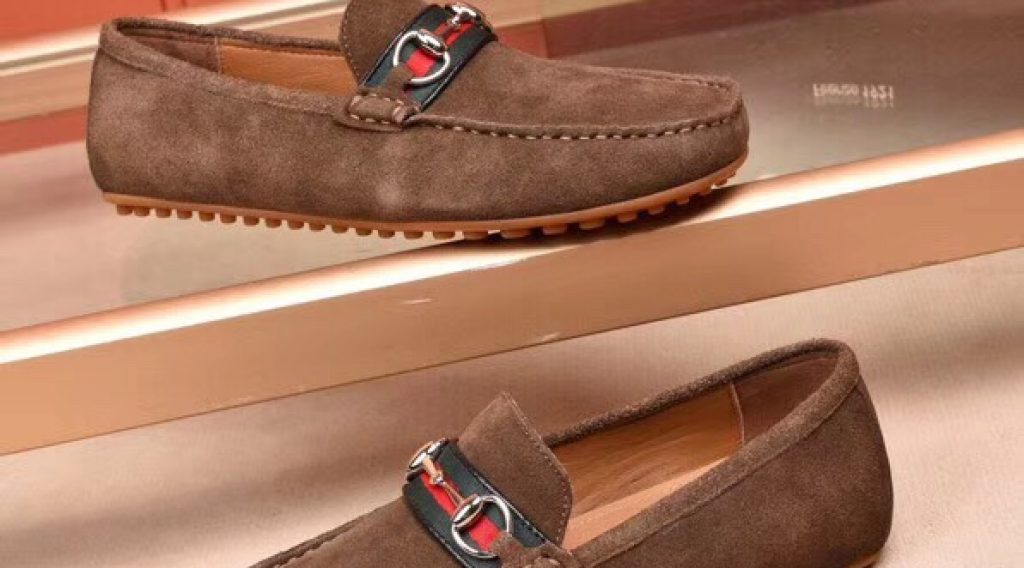 z1187021242167 5a3514d49e6792020df52babe77abdf9 1024x568 - Gi&agrave;y Nam Gucci Si&ecirc;u Cấp &ndash; GNGC0060