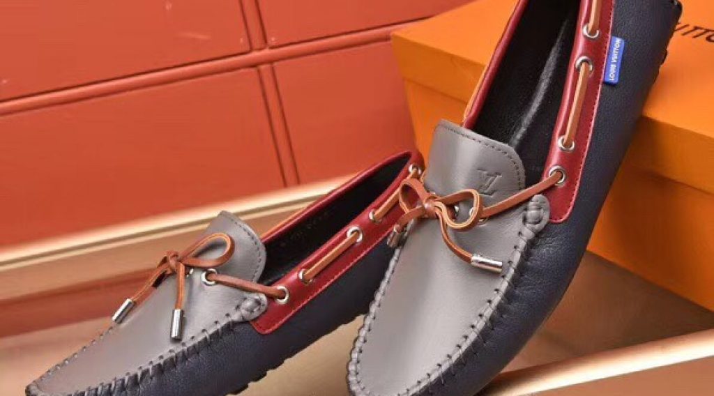 z1187021242534 a64edeb36a74bca0c158d15cc5285394 1024x568 - Gi&agrave;y nam Louis Vuitton si&ecirc;u cấp VIP &ndash; GNLV0202