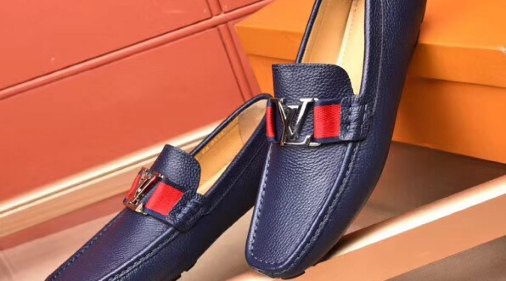 z1187023272450 9dc797f40ffa68ff4a0da0dade16f909 1024x568 - Gi&agrave;y nam Louis Vuitton si&ecirc;u cấp VIP &ndash; GNLV0199