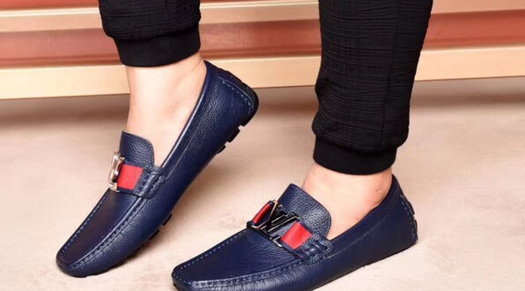 z1187023273666 d24abb45c3c33fbdaca5a087611a818c 1024x568 - Gi&agrave;y nam Louis Vuitton si&ecirc;u cấp VIP &ndash; GNLV0199