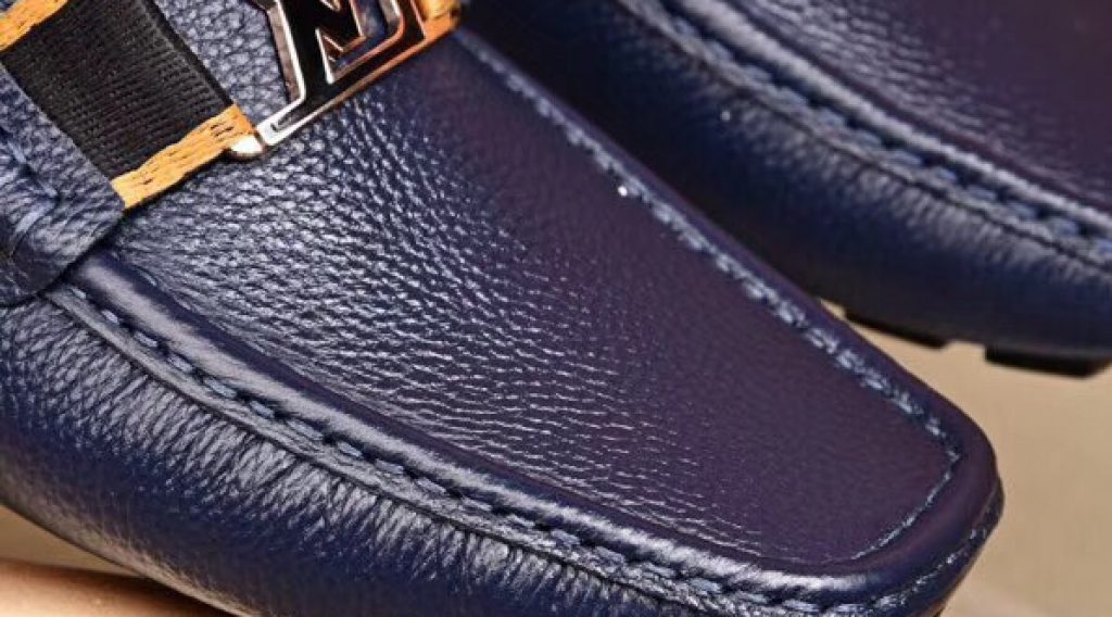 z1187023289794 75d531aa6f13cd361f47cd68c96706f3 1024x568 - Gi&agrave;y nam Louis Vuitton si&ecirc;u cấp VIP &ndash; GNLV0197