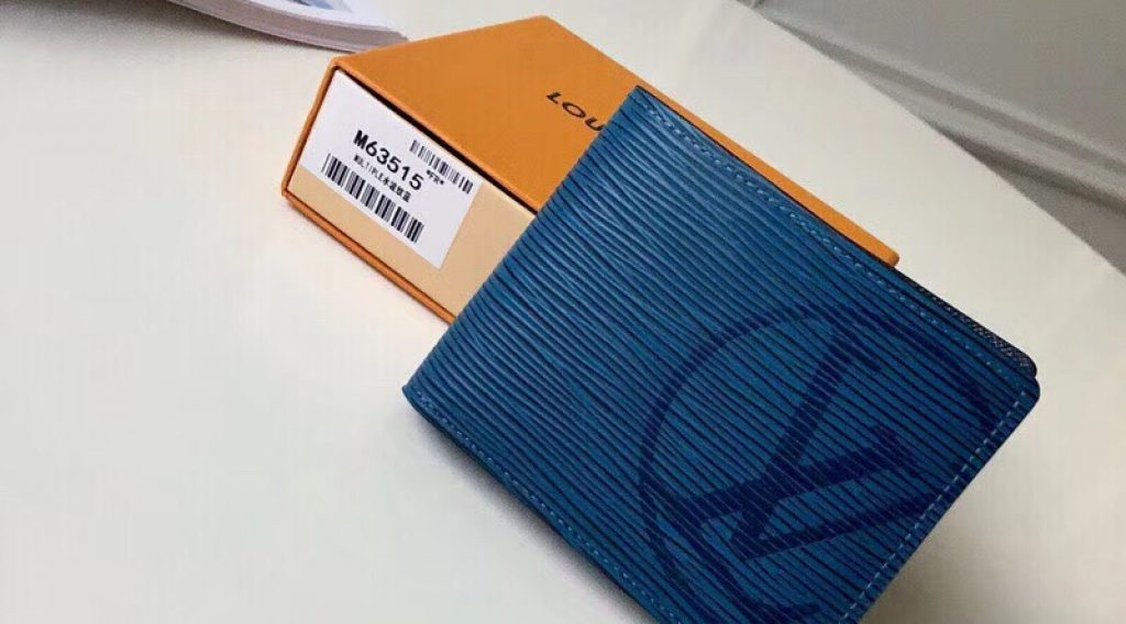 z1193194922845 cc9b914458c7378587c97eebf2a6c789 1024x568 - V&iacute; nam Louis Vuitton si&ecirc;u cấp &ndash; VNLV0061