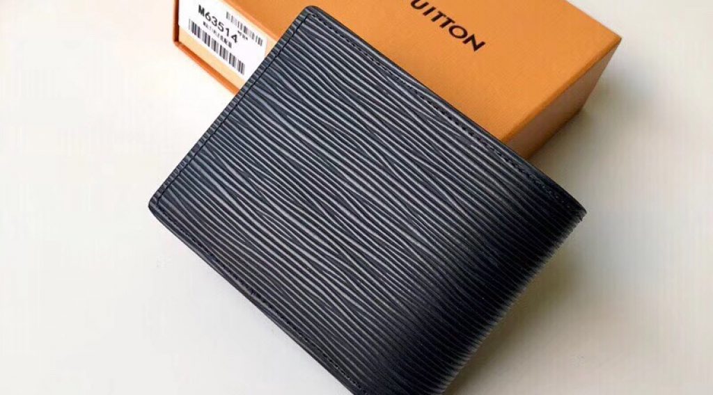 z1193194940990 cab1d42193b0ca01a761e89ea3e049b2 1024x568 - V&iacute; nam Louis Vuitton si&ecirc;u cấp &ndash; VNLV0059