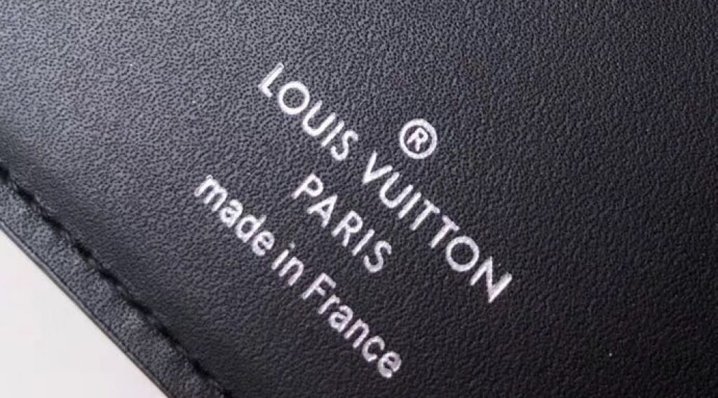 z1193194987345 d02553a52411f5ed5e4a5d705ddef5c3 1024x568 - V&iacute; nam Louis Vuitton si&ecirc;u cấp &ndash; VNLV0056