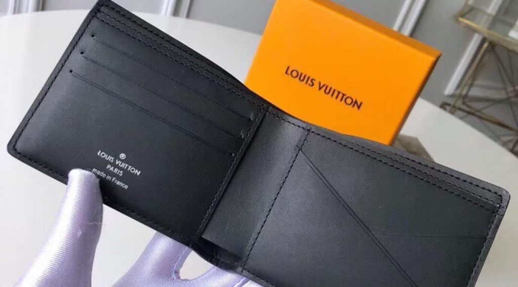 z1193194987858 011677ea47400a3f31a98d91e657dfe9 1024x568 - V&iacute; nam Louis Vuitton si&ecirc;u cấp &ndash; VNLV0056