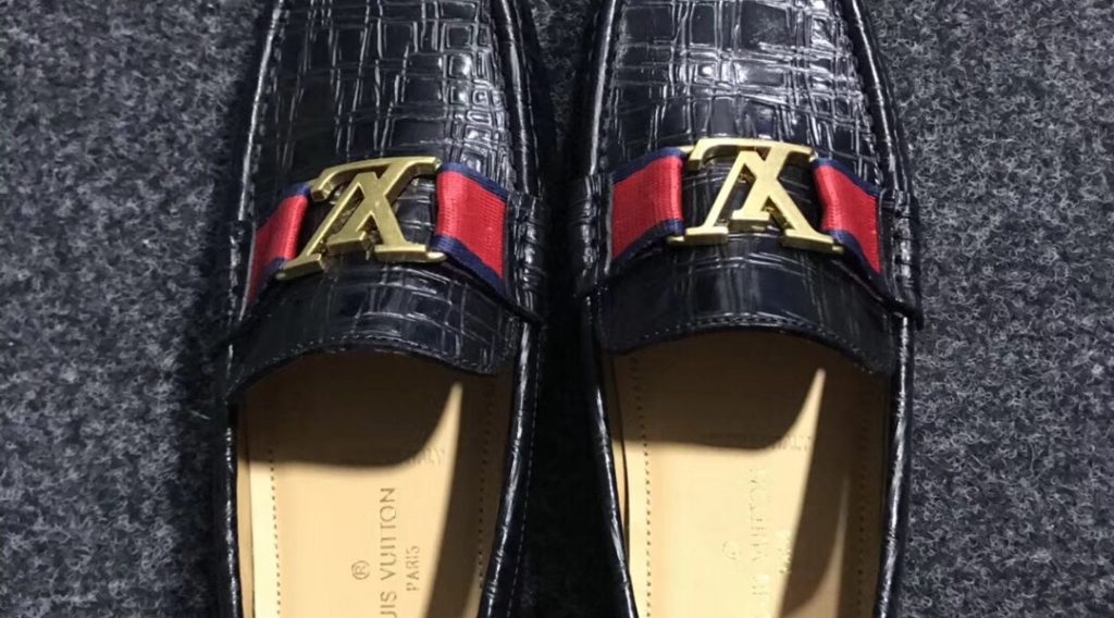 z1194149277749 323c513dc535ea476401b84a749992cf 1024x568 - Gi&agrave;y nam Louis Vuitton si&ecirc;u cấp VIP &ndash; GNLV0191