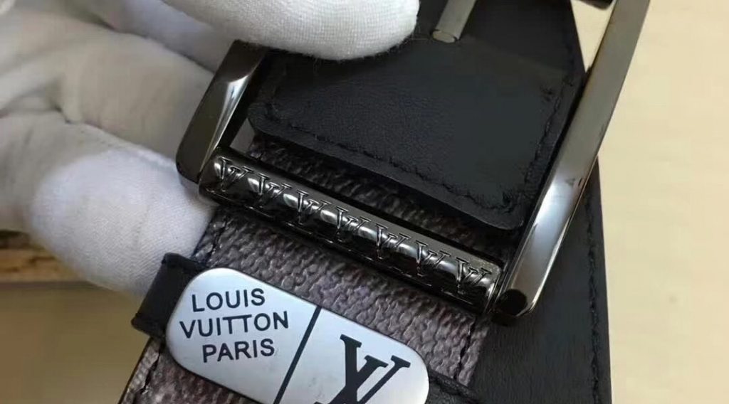 z1196374576941 c9f39d51a6c9f2f814e5f84bad1c06cf 1024x568 - Thắt Lưng Nam Louis Vuitton Si&ecirc;u Cấp TLNLV0060