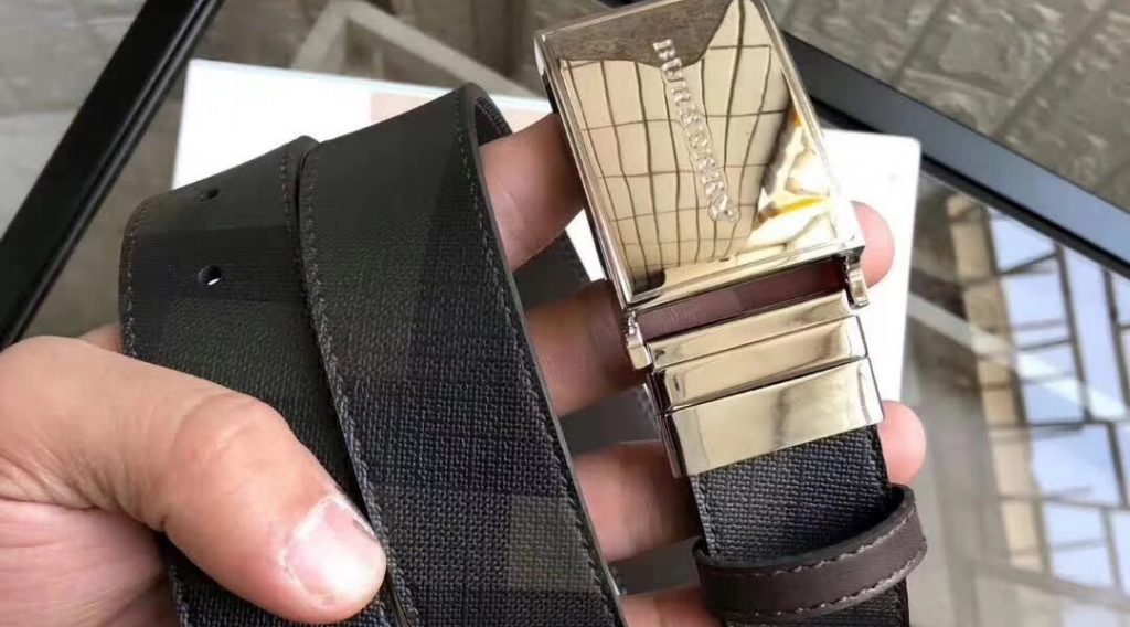 z1196375454267 f29a3750d114d5a3cf6c73952cb52bab 1024x568 - Thắt Lưng Nam Burberry Si&ecirc;u Cấp TLNBB0008