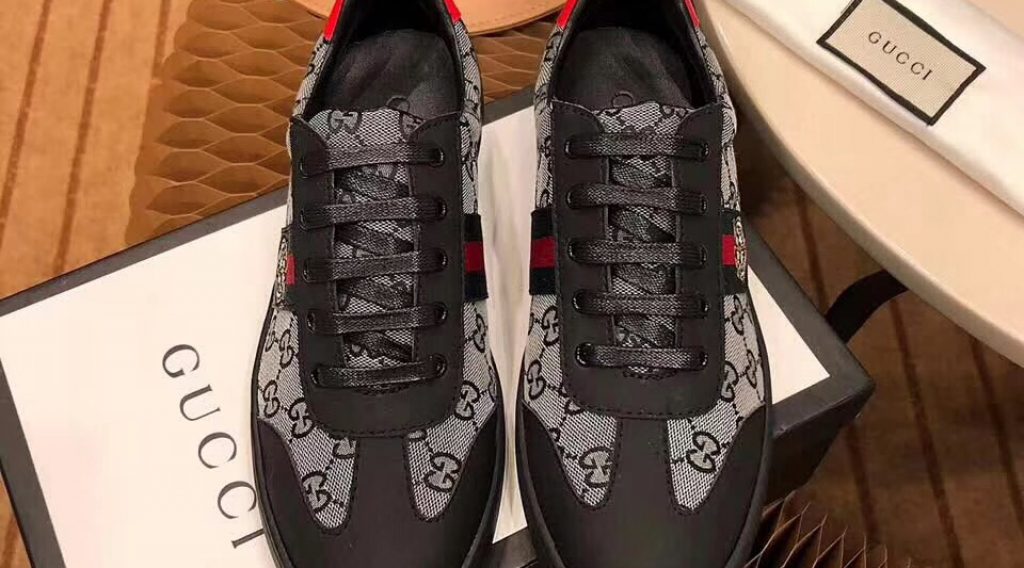 z1207792057381 f3afb8a1354849ebee0d1c53c40ef09e 1024x568 - Gi&agrave;y Nam Gucci Si&ecirc;u Cấp &ndash; GNGC0059
