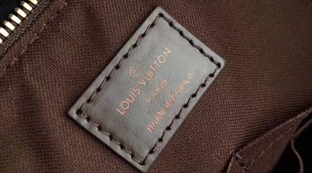 z1207797042105 83dfd798966961f9fb48b4ef5600505e 1024x568 - T&uacute;i X&aacute;ch Nam Louis Vuitton Si&ecirc;u Cấp TXNLV0075