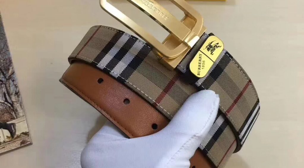 z1211756614099 f13ea336a49b515d1ab6cae533c4ced9 1024x568 - Thắt Lưng Nam Burberry Si&ecirc;u Cấp TLNBB0010