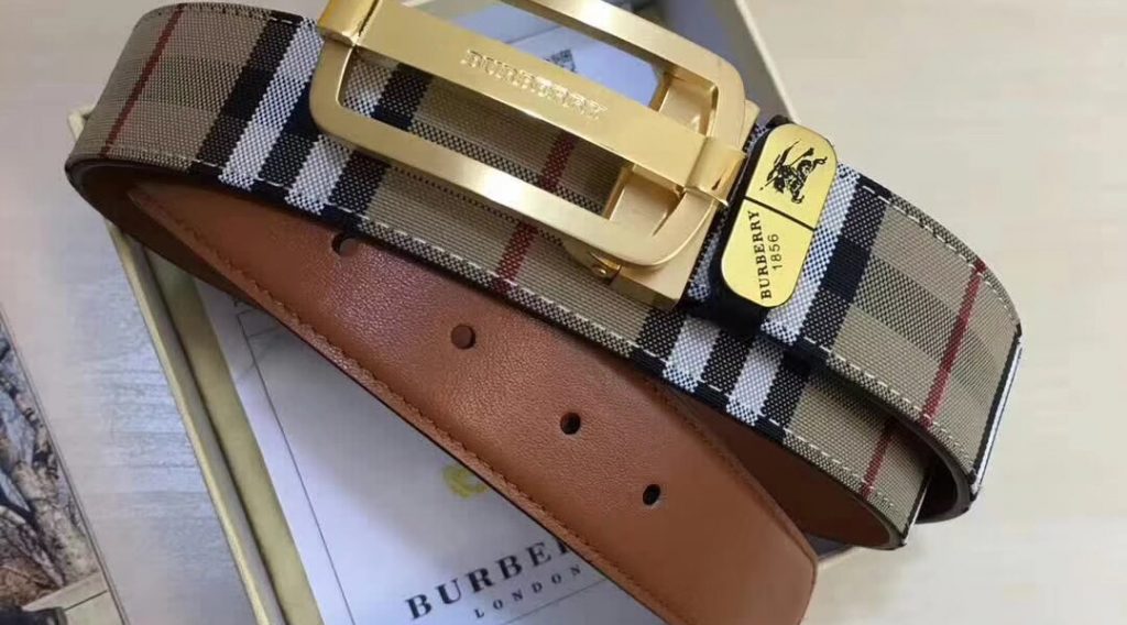 z1211756619434 4213d9d5c8da979c05dfeb632a378fba 1024x568 - Thắt Lưng Nam Burberry Si&ecirc;u Cấp TLNBB0010