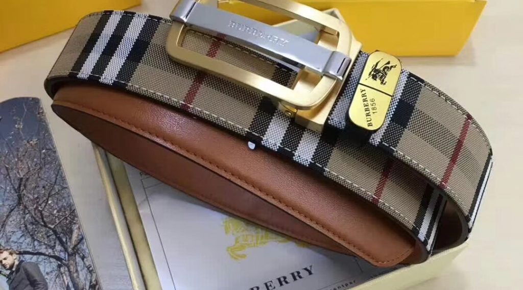 z1211756628401 1e63030336b5c6040a4968f8b9d4f52e 1024x568 - Thắt Lưng Nam Burberry Si&ecirc;u Cấp TLNBB0009