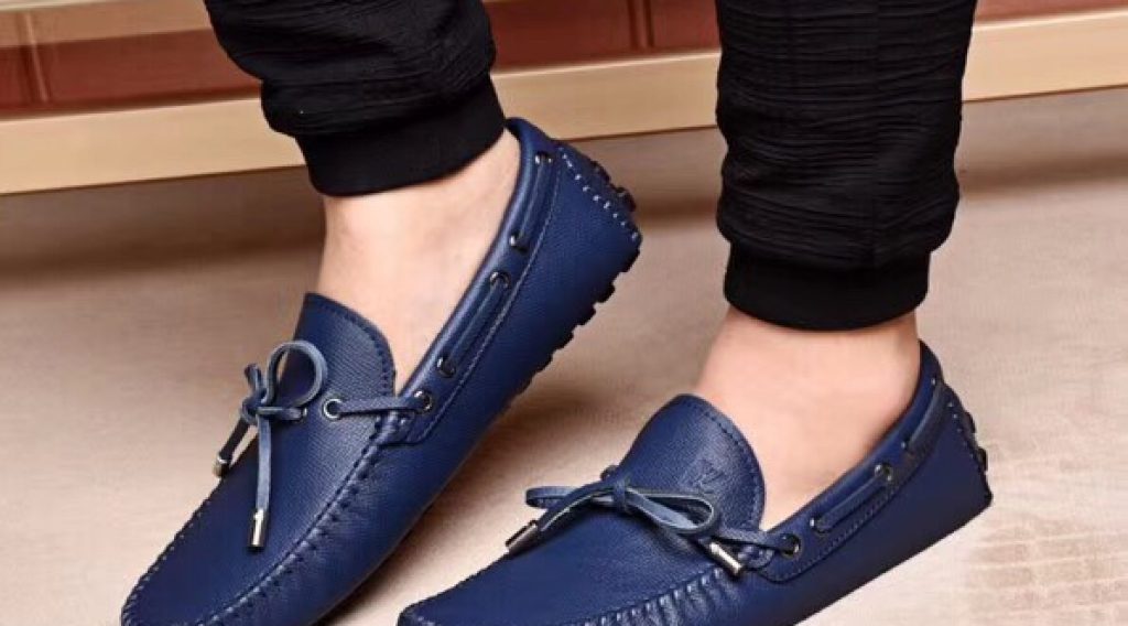 z1187000146894 71ba57fe5567686193446688edd13727 1024x568 - Gi&agrave;y nam Louis Vuitton si&ecirc;u cấp VIP &ndash; GNLV0218