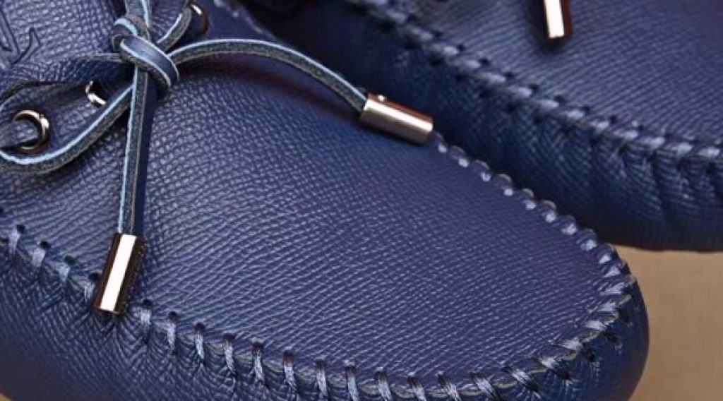 z1187000151420 abaf7d2cee9811f3be9fffc328e6dd18 1024x568 - Gi&agrave;y nam Louis Vuitton si&ecirc;u cấp VIP &ndash; GNLV0218