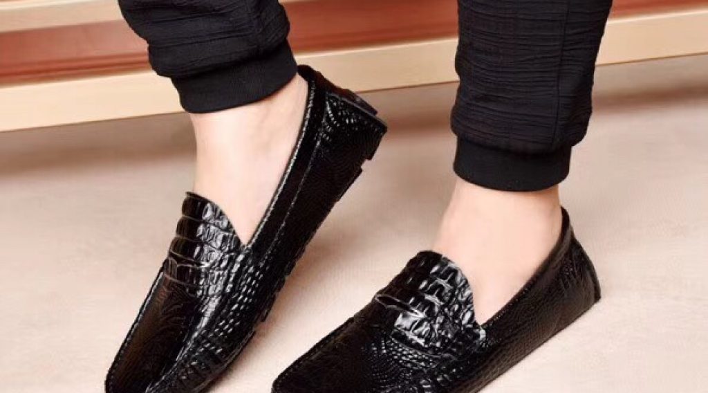 z1187003261953 60769987d436c4dd3e356e043a933d0f 1024x568 - Gi&agrave;y nam Louis Vuitton si&ecirc;u cấp VIP &ndash; GNLV0216