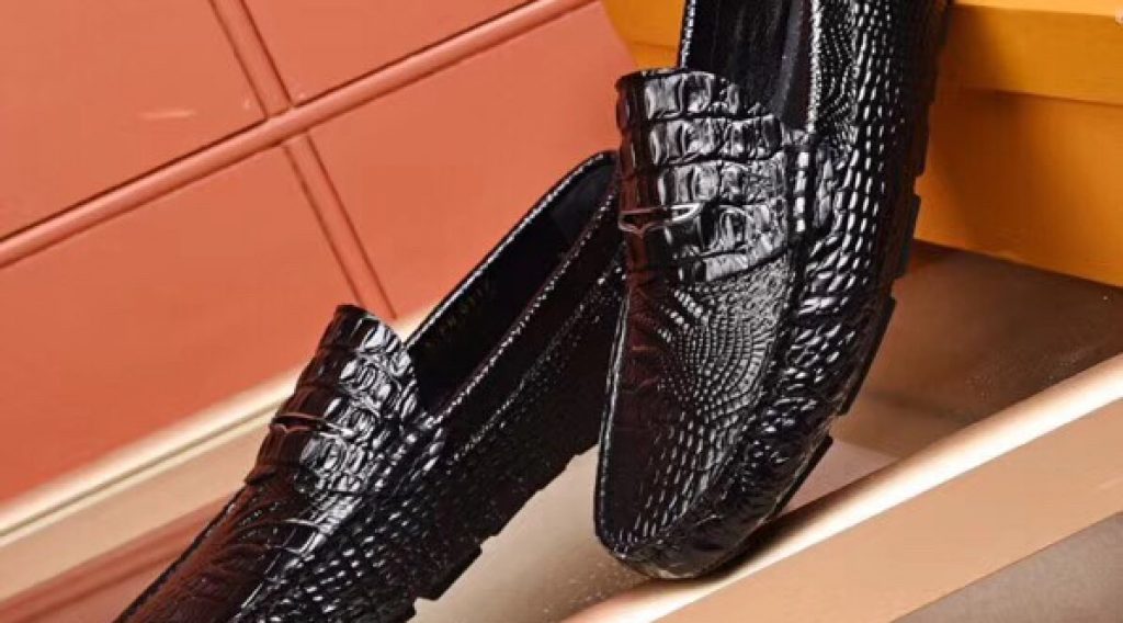 z1187003269914 b09635ebbcaab6d352ffb598ca188ffd 1024x568 - Gi&agrave;y nam Louis Vuitton si&ecirc;u cấp VIP &ndash; GNLV0216