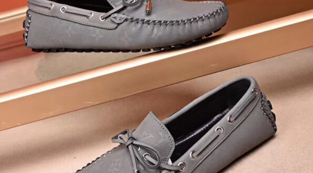 z1187003270698 2eb42a6e1149e89ab3886be73af234e7 1024x568 - Gi&agrave;y nam Louis Vuitton si&ecirc;u cấp VIP &ndash; GNLV0214