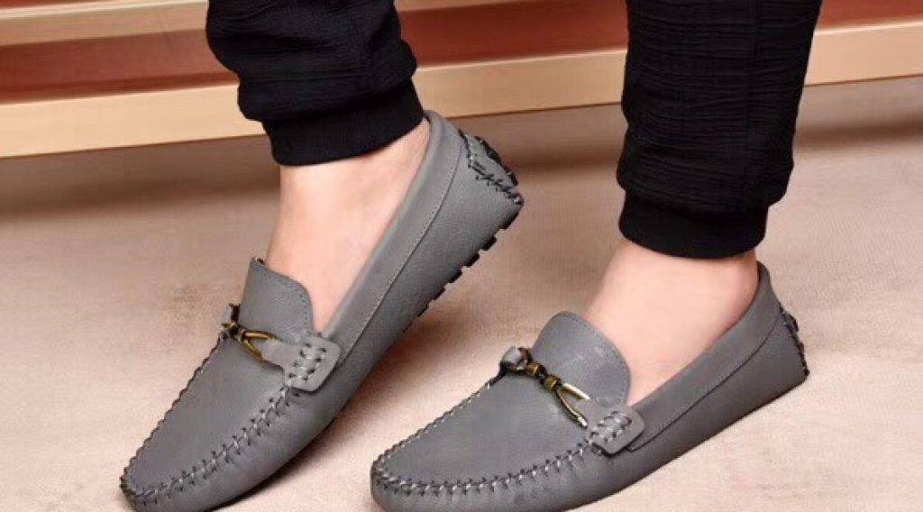 z1187010722784 d717164d3d937fc679376da8dd673b46 1024x568 - Gi&agrave;y nam Louis Vuitton si&ecirc;u cấp VIP &ndash; GNLV0212