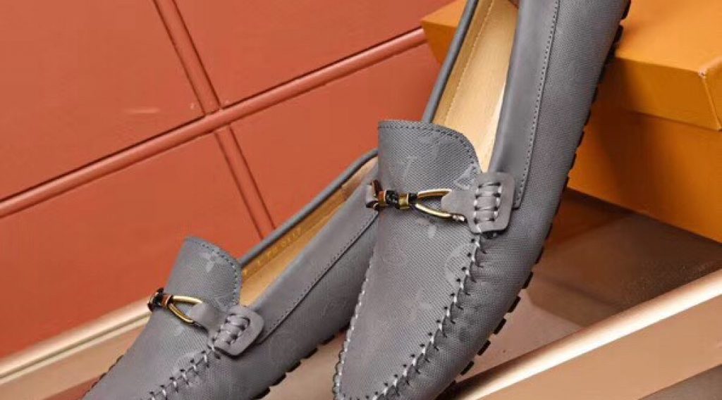 z1187010727006 058c8dc24795bccd627633ae461a57af 1024x568 - Gi&agrave;y nam Louis Vuitton si&ecirc;u cấp VIP &ndash; GNLV0212