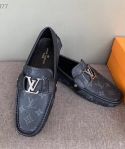 Giày nam Louis Vuitton siêu cấp VIP – GNLV0223 4fc18c4ba032446c1d23 247x296 - Giày nam Louis Vuitton siêu cấp VIP – GNLV0223