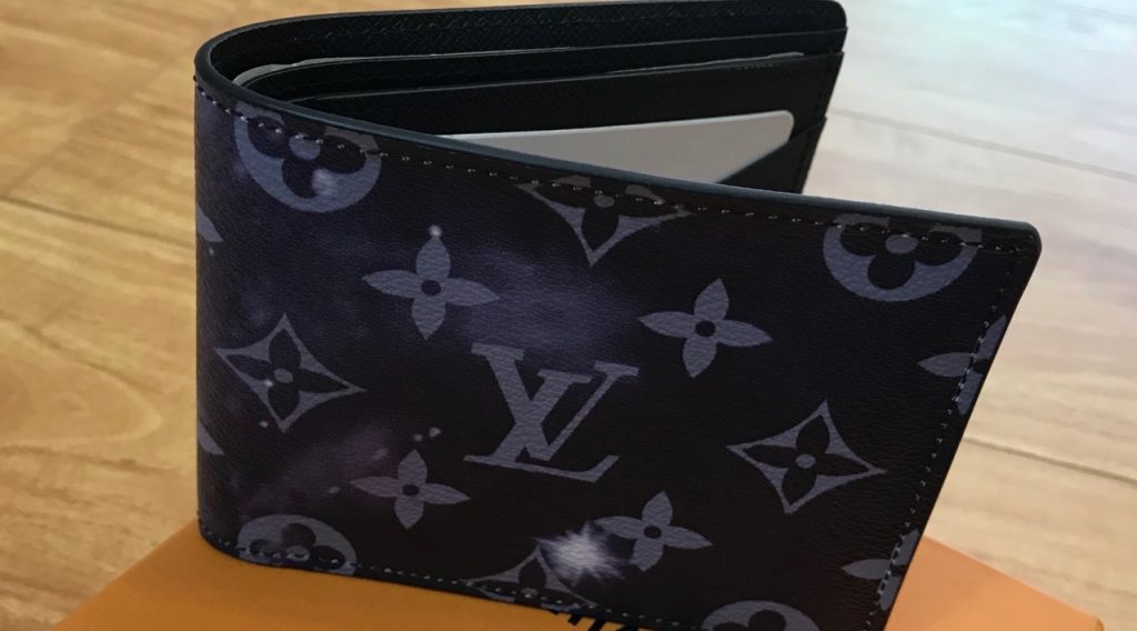 01ff91b465f982a7dbe8 1024x568 - V&iacute; Nam Louis Vuitton Si&ecirc;u Cấp MSLV0050