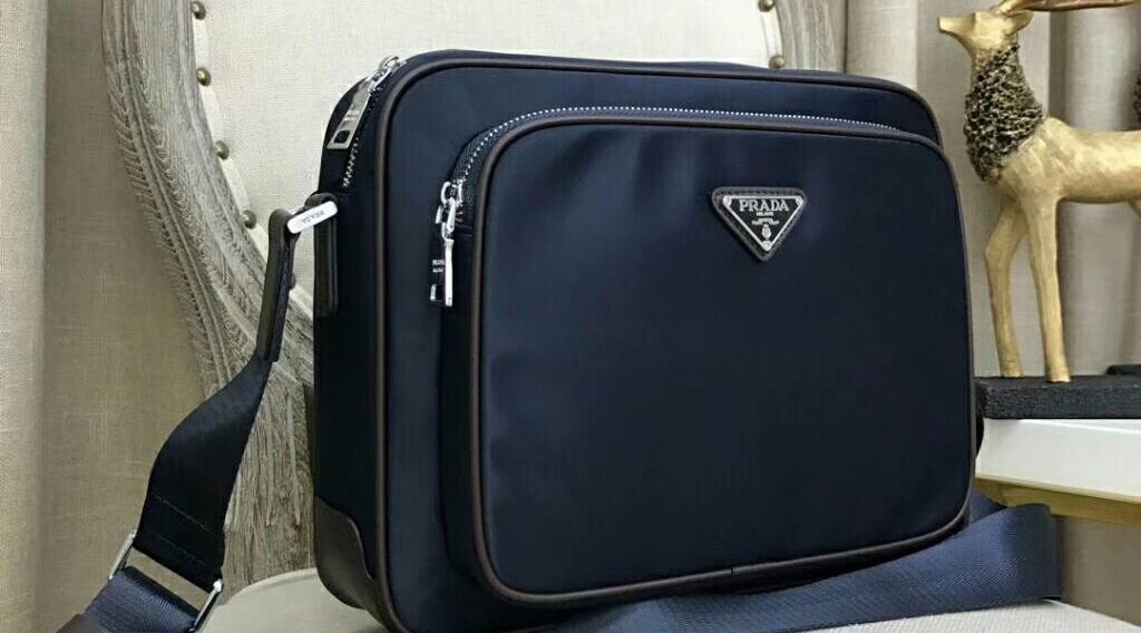 16b92460df7c3822616d 1024x568 - T&uacute;i X&aacute;ch Nam Prada Si&ecirc;u Cấp - MSPD0088