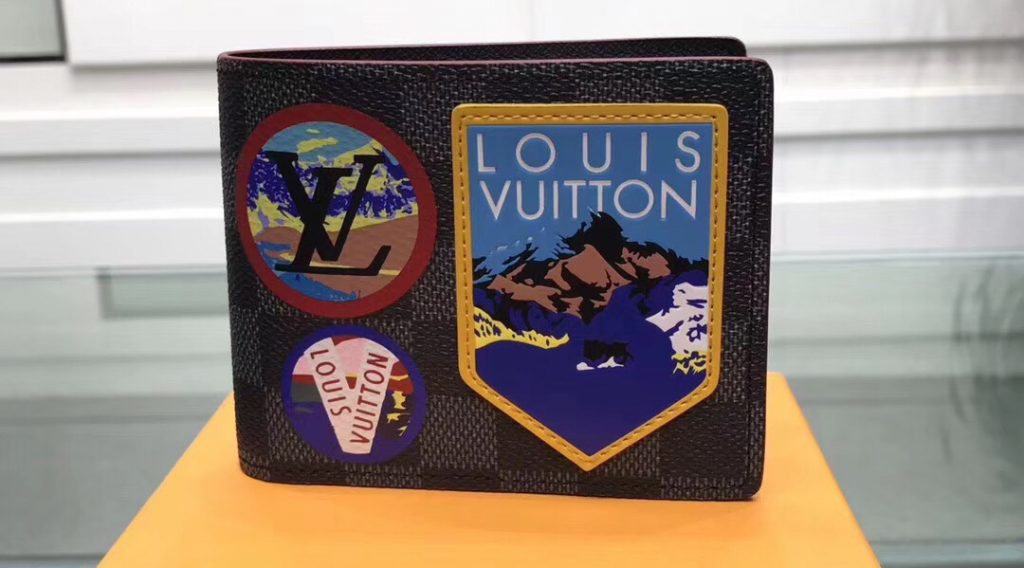 397b3d03de21397f6030 1024x568 - V&iacute; Nam Louis Vuitton Si&ecirc;u Cấp MSLV0093