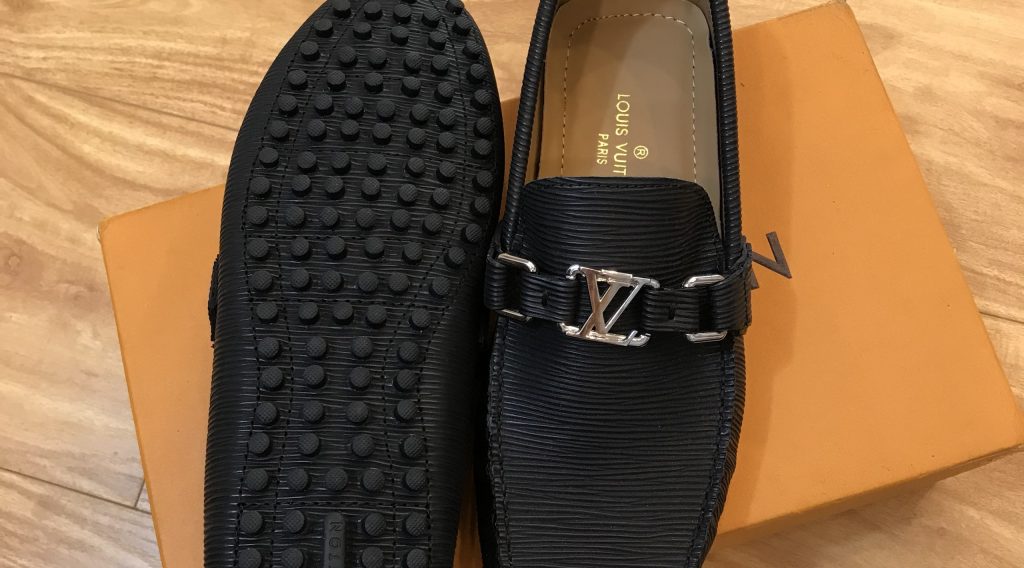 5389df33445da303fa4c 1024x568 - Gi&agrave;y Nam Louis Vuitton Si&ecirc;u Cấp MSLV0080